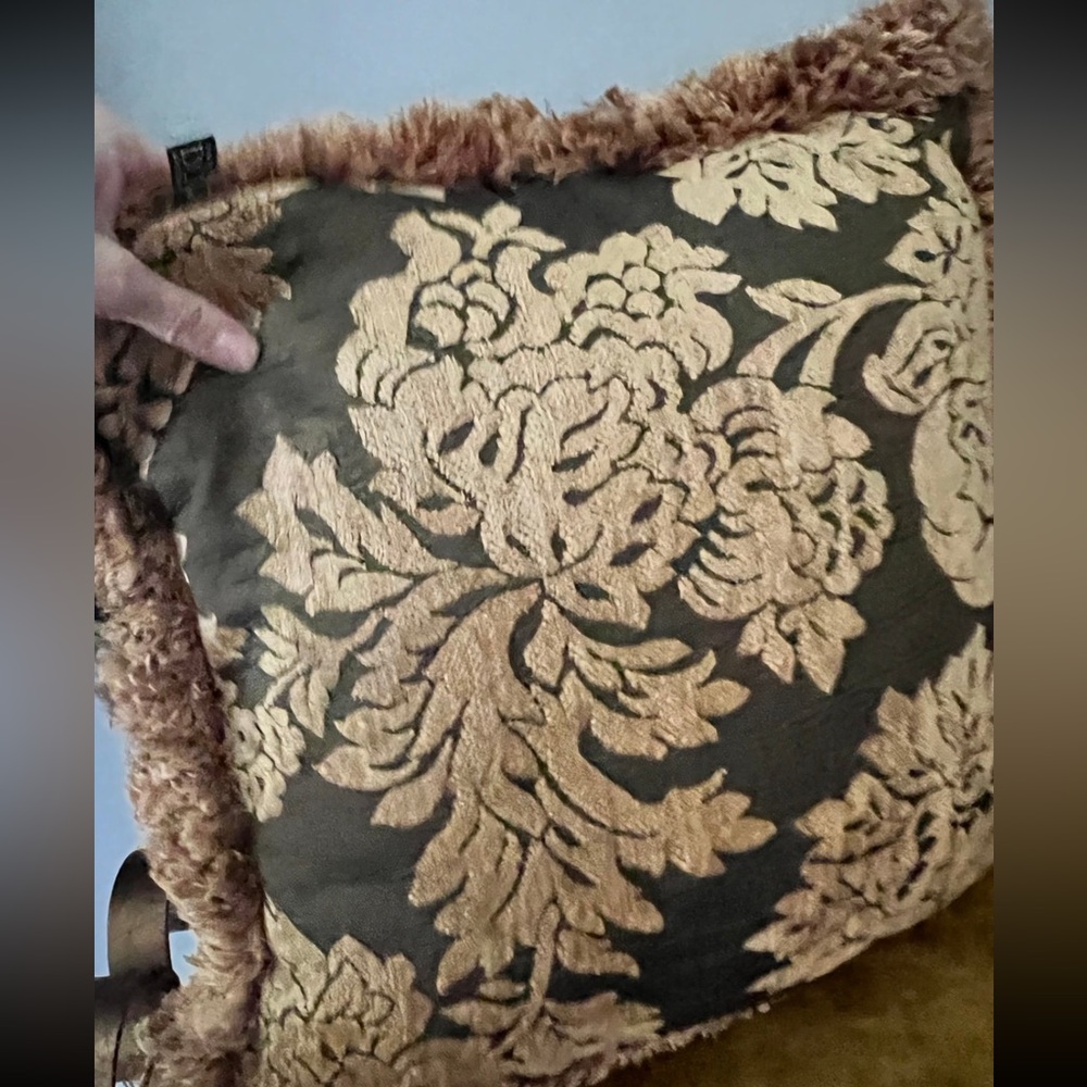 Borgata Throw Pillow - Picture 9 of 9